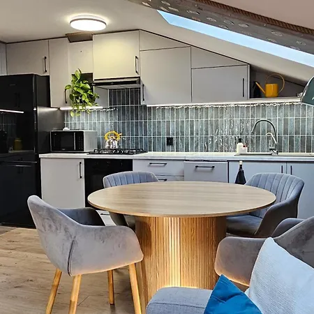 Dworcowa 7 アパート *